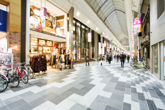 寺町京極商店街道路