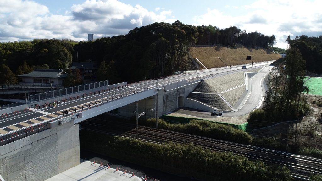 木津東バイパス木津地区舗装工事