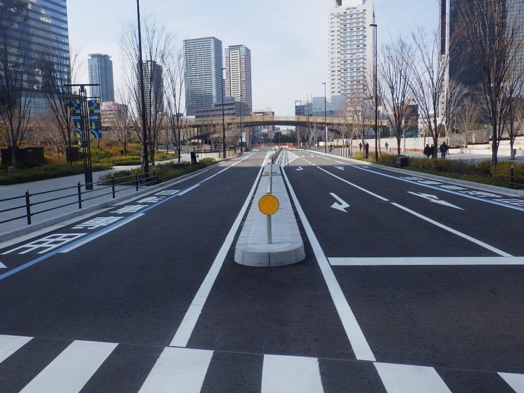02-大阪駅北（2期）地区大阪駅北1号線外道路その他工事
